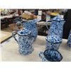 Image 5 : 23 Pcs of Enamelware - Blue & White