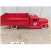 Image 3 : Pressed Metal Truck - Repainted w/ Mobil Oil Decal 23" Long
