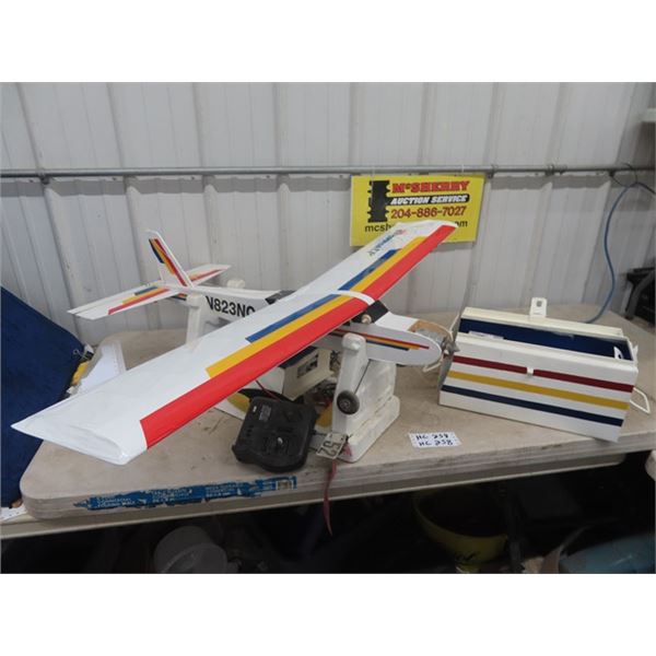 Hobbico Super Star EP R.C. Plane seems complete - 36" nose to tail 48" wing span