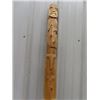 Image 4 : Vintage Haida First Nations 17" Hand Carved Signed Totem Pole, hand Carved Signed 15" x 11" Bear Pan