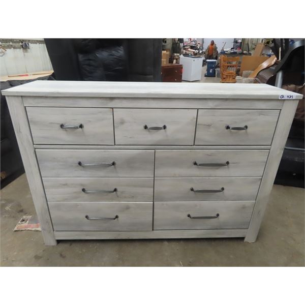 9 Drawer Dresser 43" x 616" x 16" nice shape but a couple dings