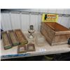Image 1 : Wooden Crate, Aladin Lamp, Pictures