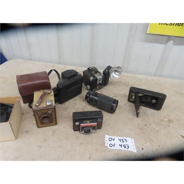 Camera Brownie Model F, Brownie Hawk Eye, Folding Camera & Lens 620 Auto Image