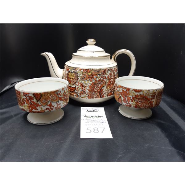 Sadler & Royal Paisley Cat A