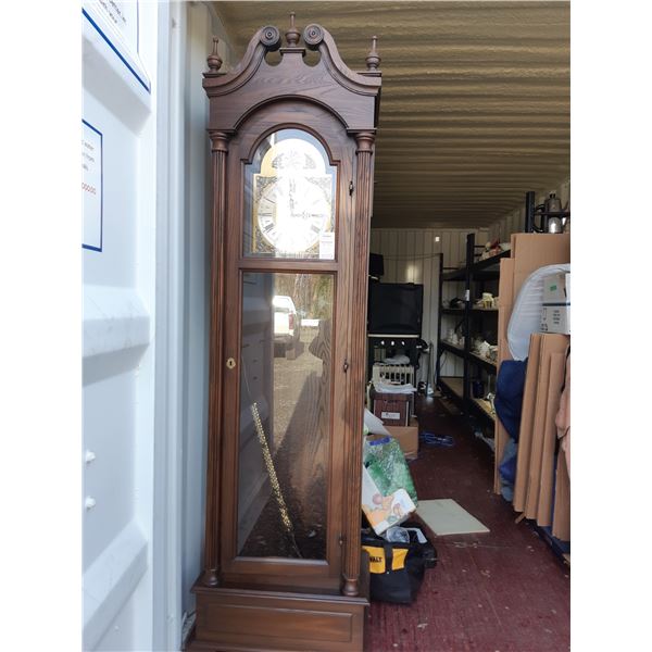 Kieninger Grandfather Clock Cat C