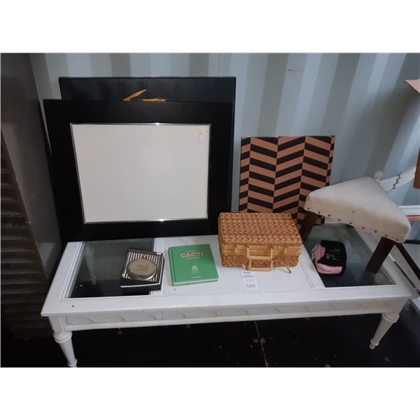 Table & Décor Cat C