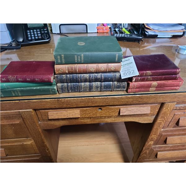 Antique Books Carlye, O Henry, Goldsmith, Hogarth & Robert L Stevenson Cat A