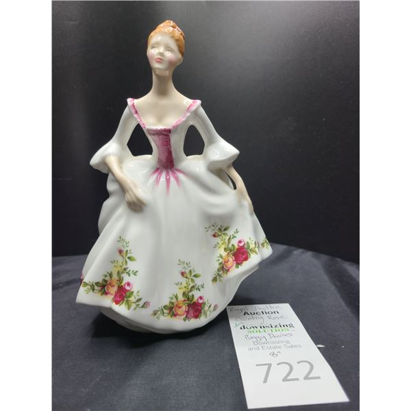 Royal Doulton Figurine Cat A