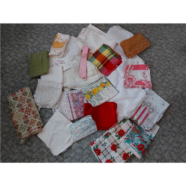 Asst table linens, doilies, plastic table cloths, silk tie