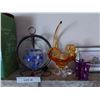 Image 3 : Hummingbird feeder; dried floral wall arrangement; general home décor, stunning decorative glass dis