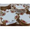 Image 2 : Old Country Roses Royal Albert bone china - huge collection incl. 2 teapots, gravy boat, serving pla
