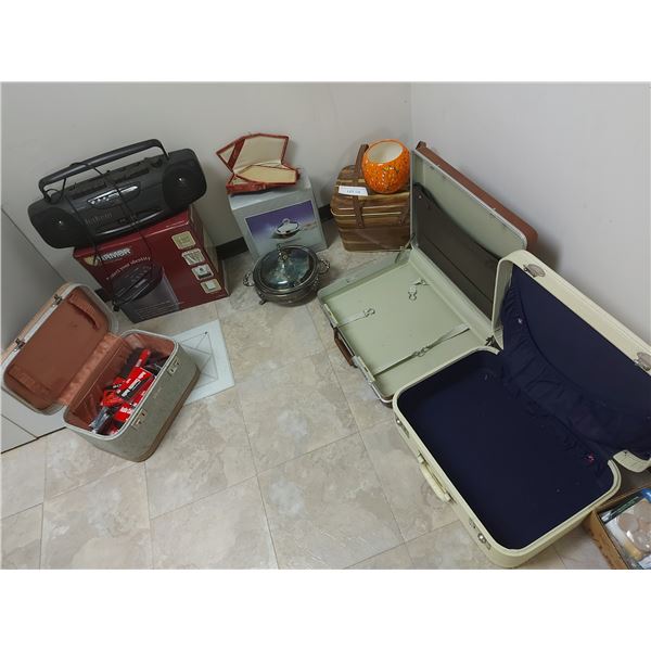 Vintage suitcase - Travel Gard brand; Echolac briefcase; cosmetic case; new cassette tapes; Armor pa