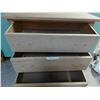 Image 2 : 3 drawer wooden dresser - needs handles