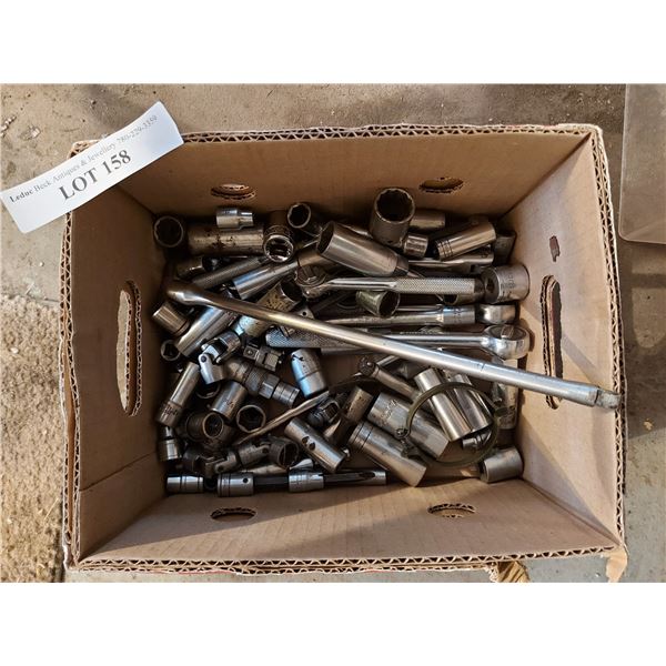 Asst socket wrench pieces