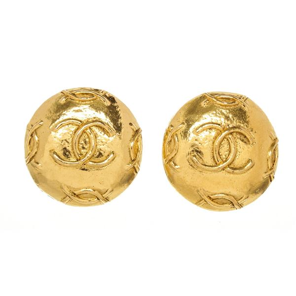 Chanel Gold CC Disc Earring
