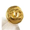 Image 3 : Chanel Gold Round CC Earrings