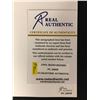 Image 3 : CHRISTINA AGUILERA SIGNED 8 X 10 (RA COA)