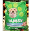 Image 1 : IAMS LARGE BREED CHICKEN & WHOLE GRAINS RECIPE