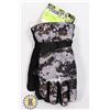 Image 1 : NEW PAIR OF CAMO WINTER GLOVES