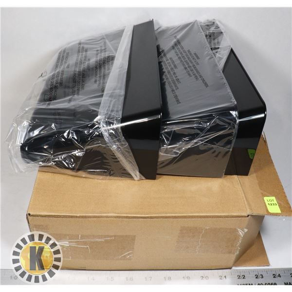 3 EXPANDABLE BLACK WALL LETTER POCKETS