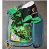 TOTE OF ST. PATRICK'S DAY DECORATIONS