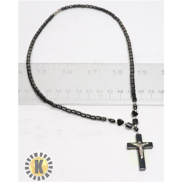 HEAVY CROSS SHAPED FASHION NECKLACE