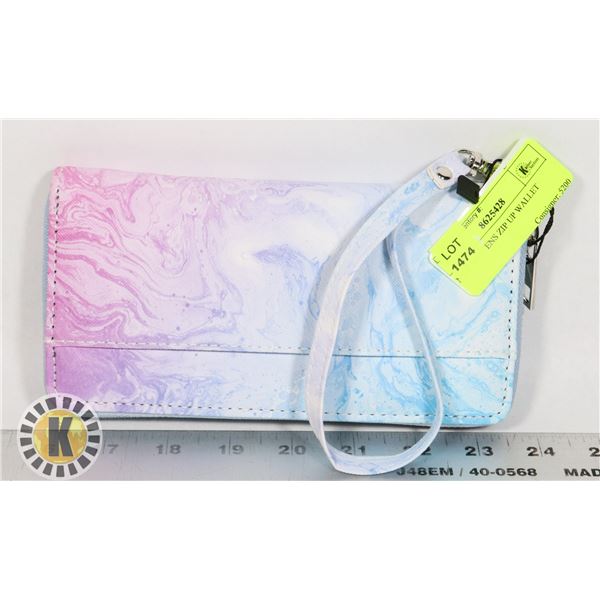 NEW WOMENS ZIP UP WALLET