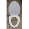 Image 1 : TOILET SEAT (STANDARD SIZE FOR HOME USE)