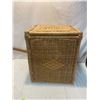 Lidded basket