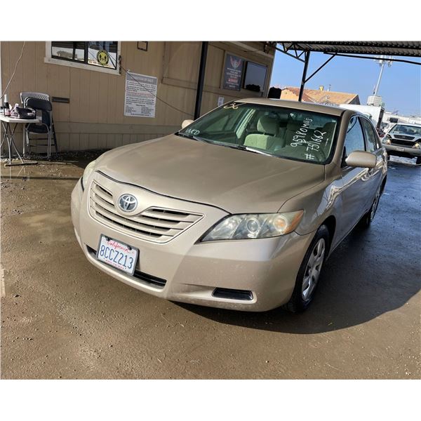 2008	Toyota	Camry