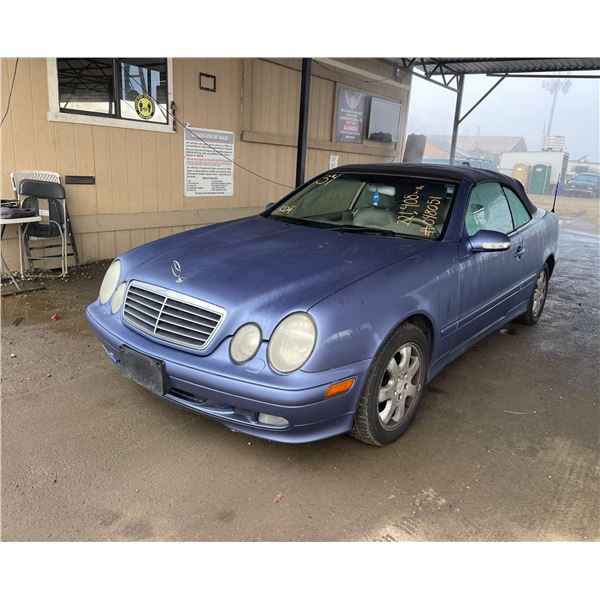 2000	Mercedes-Benz	CLK