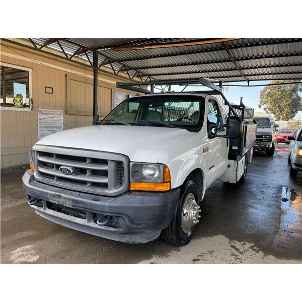 2001	FORD	F-350 SUPER DUTY