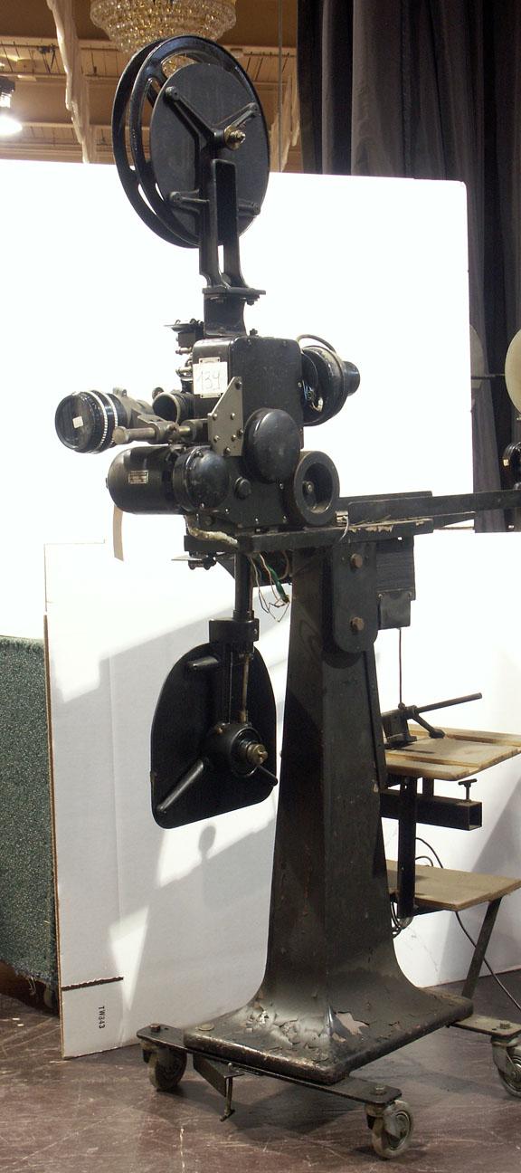 CINEMA PROJECTOR CINE MECHANICA MILANO