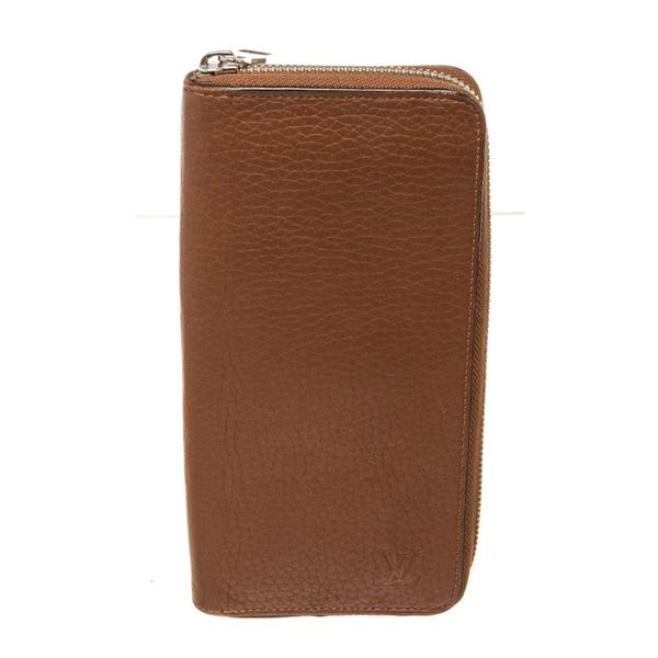 Louis Vuitton Brown Leather Vertical Zippy Wallet