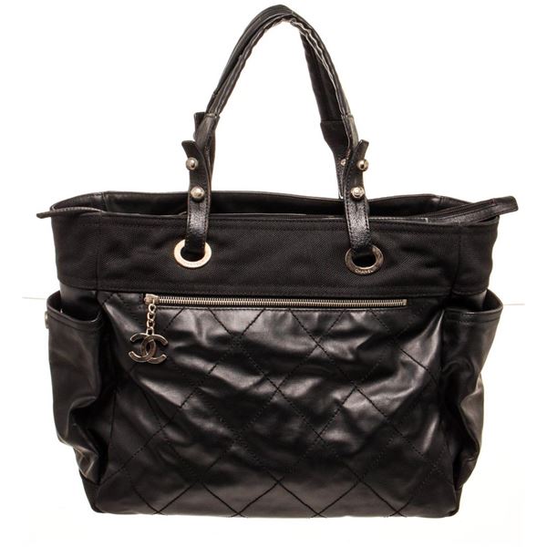 Chanel Black Leather Biarittz Tote Bag