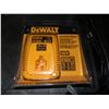 Image 1 : Dewalt 7.2V - 18V Battery Charger
