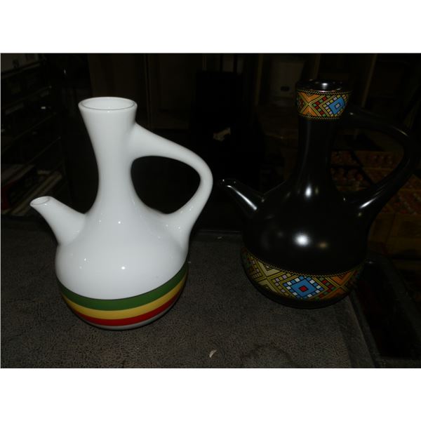 4 Tea Pots