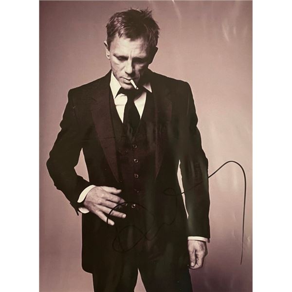 Signed James Bond Skyfall 007 (James Bond)  Photograph