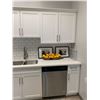 Image 5 : Showroom Display - White L Shape 12 Pce Kitchen cabinet Set measures 9ft x 10 ft includes Solid Surf
