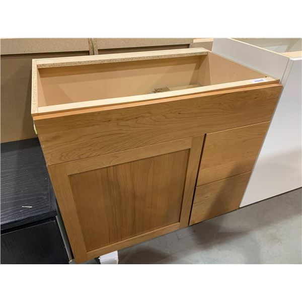 NEW Light Ash single door/2 Drawer 33" Bathroom Vanity Cabinet