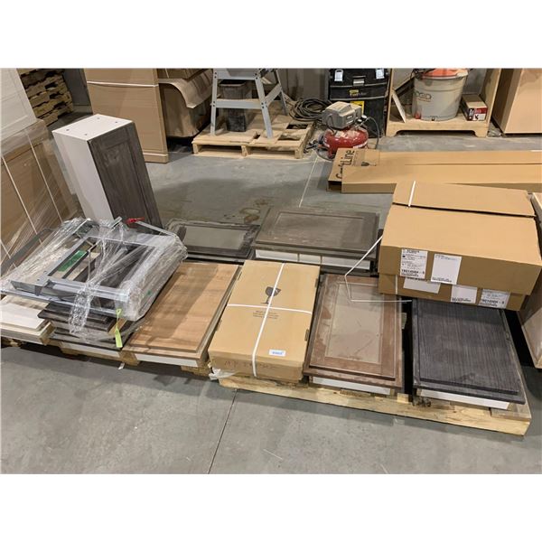 PALLET LOT - Assorted cabinets, hardware including: 8 medicine cabinets and boxed drawers