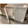 Image 3 : NEW Grey shaker style 39" 2 door Kitchen Upper cabinet