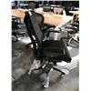 Image 2 : HERMAN MILLER EMBODY BLACK/GRAPHITE FULLY ADJUSTABLE GAMING CHAIR RETAIL $2254.00 CAN