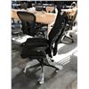 Image 3 : HERMAN MILLER EMBODY BLACK/GRAPHITE FULLY ADJUSTABLE GAMING CHAIR RETAIL $2254.00 CAN