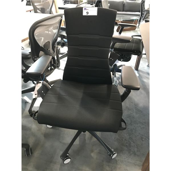 HERMAN MILLER EMBODY BLACK/GRAPHITE FULLY ADJUSTABLE GAMING CHAIR RETAIL $2254.00 CAN
