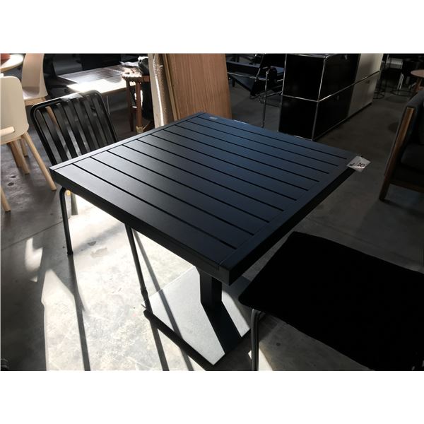 DESIGN WITHIN REACH EOS BLACK 30" X 30" SQUARE CAFE TABLE