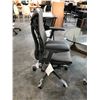 Image 2 : HERMAN MILLER EMBODY CHARCOAL GREY/GRAPHITE FULLY ADJUSTABLE GAMING TASK CHAIR RETAIL $2254 CAN