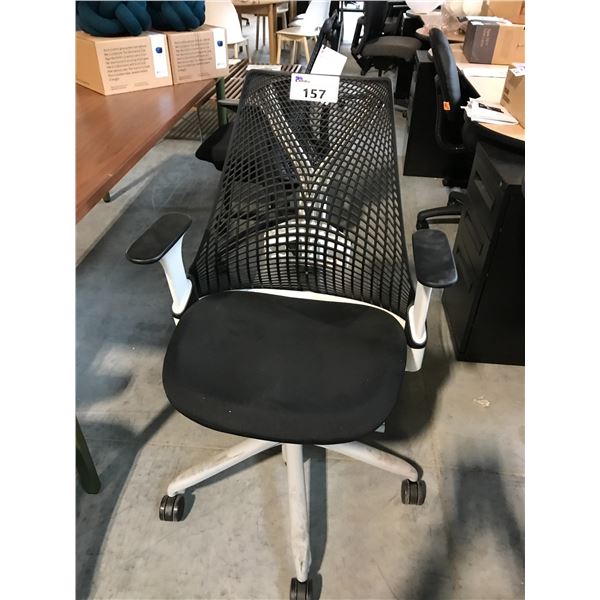 HERMAN MILLER SAYL BLACK/WHITE FULLY ADJUSTABLE TASK CHAIR RETAIL $1259 CAN