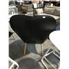 Image 3 : DESIGN WITHIN REACH UCHIWA QUILTED GREY/BLACK LOUNGE CHAIR RETAIL $2500 CAN