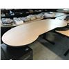 Image 2 : TEKNION MAPLE 6.5' ADJUSTABLE HEIGHT PROGRAMMERS TABLE